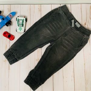 Joe’s Jogger Jeans 👖